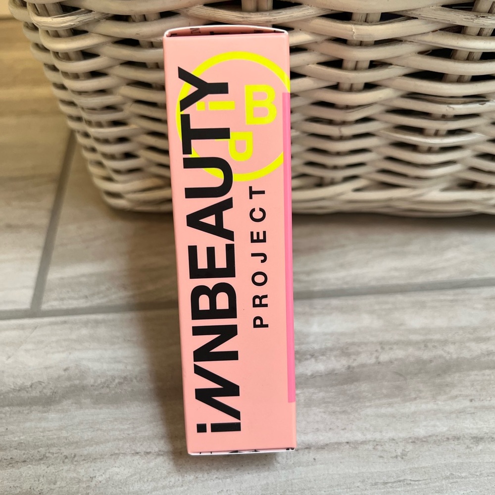 iNN Beauty Slushy Serum Moisturizer- NIB